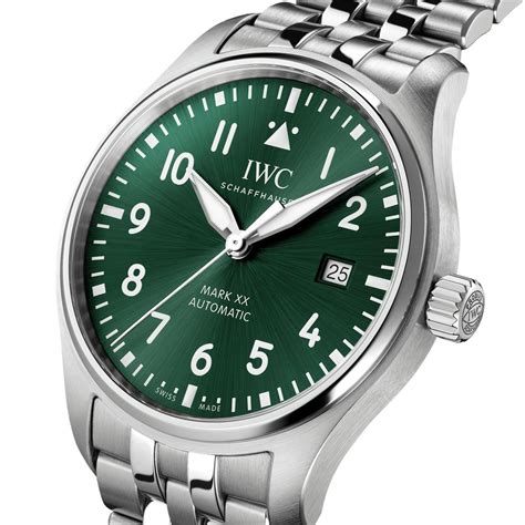 iwc iw328206|IWC Pilot's Mark XX 40mm Mens Watch Green IW328206.